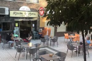 Cafe &ndash; Bar Rincon de Mar&iacute;a