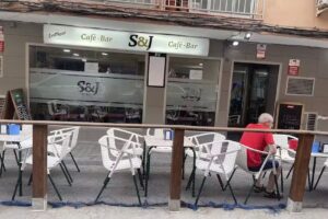 Caf&eacute; bar s&j