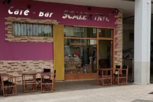 Caf&eacute;-Bar &laquo;Scalextric&raquo;