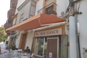 Caf&eacute; Bar Siance