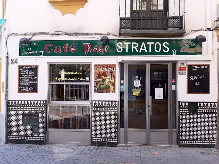 Caf&eacute; Bar Stratos