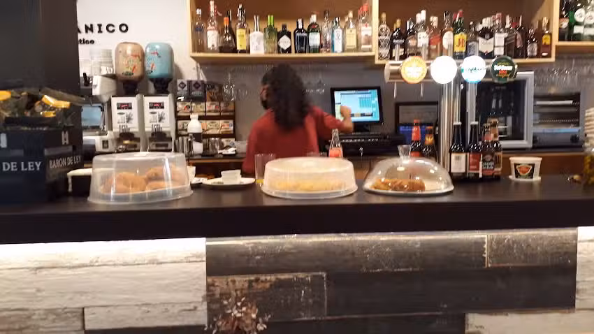 Cafe-Bar Swing Berri