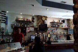 Caf&eacute; Bar Tah&uacute;r