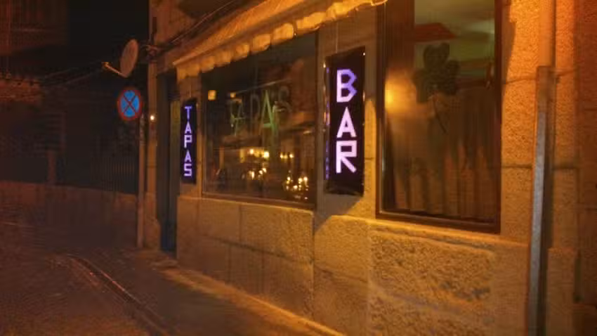 CAFE BAR TAPAS