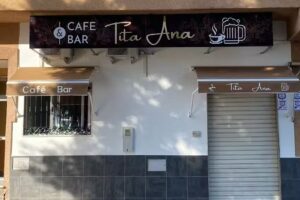 Café-Bar «Tita Ana»