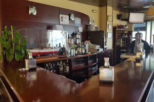 Caf&eacute; Bar Vapor