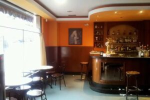 Caf&eacute; Bar Versace