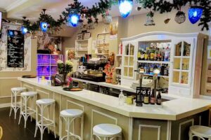 Caf&eacute; Bar Yves Coffee