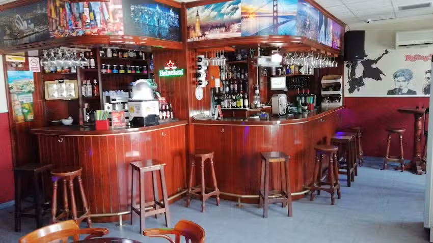 Caf&eacute; Copas Malaka