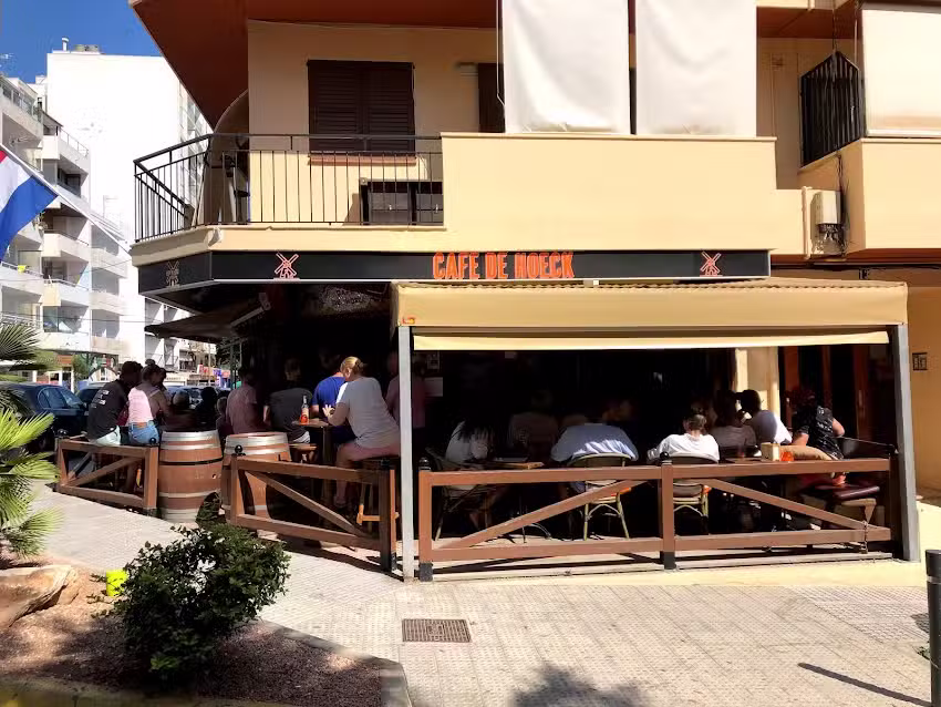 Caf&eacute; de Hoeck