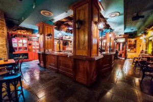 Caf&eacute; Dubl&iacute;n Irish Pub