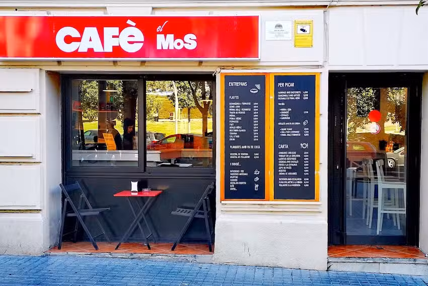 Caf&eacute; El Mos