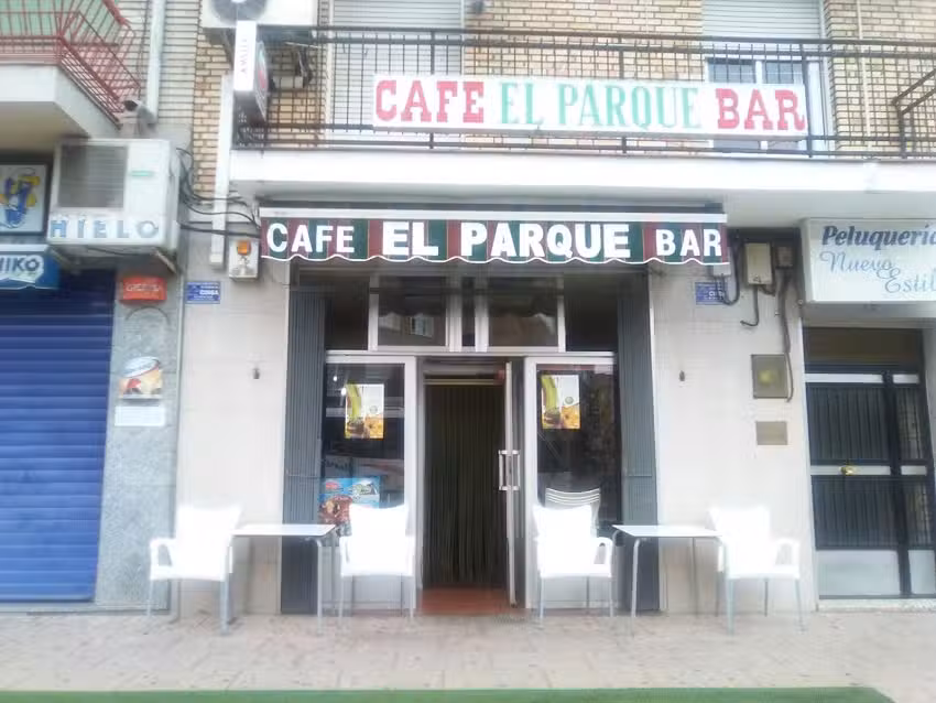 Cafe El Parque Bar