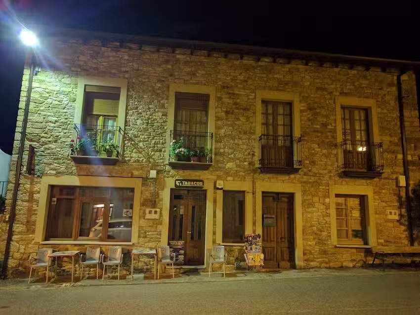 Caf&eacute;-Estanco Rosa