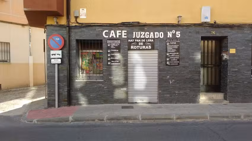 Caf&eacute; Juzgados 5