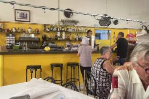 Caf&egrave; la Fraternal