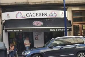 Caf&eacute; Leny-2 Bar