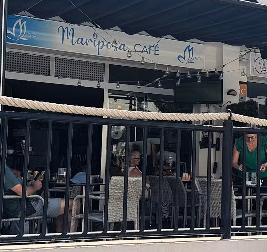 Caf&eacute; Mariposa