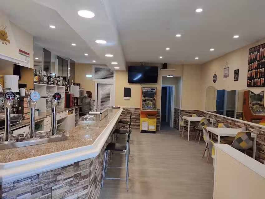 Caf&eacute; Mediodia