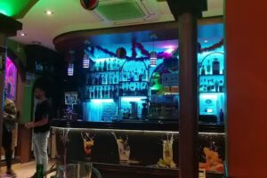 Caf&eacute;-pub Comic