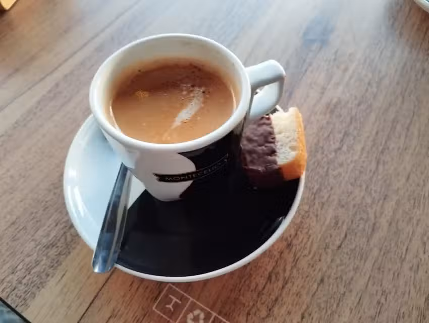 Caf&eacute; Pub La Luna