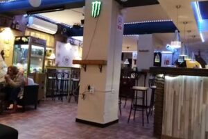 Caf&eacute; Pub La torre fondon