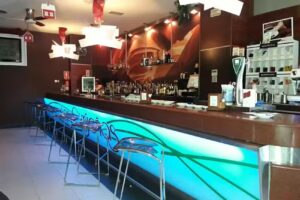 Caf&eacute; Pub Las Cig&uuml;e&ntilde;as