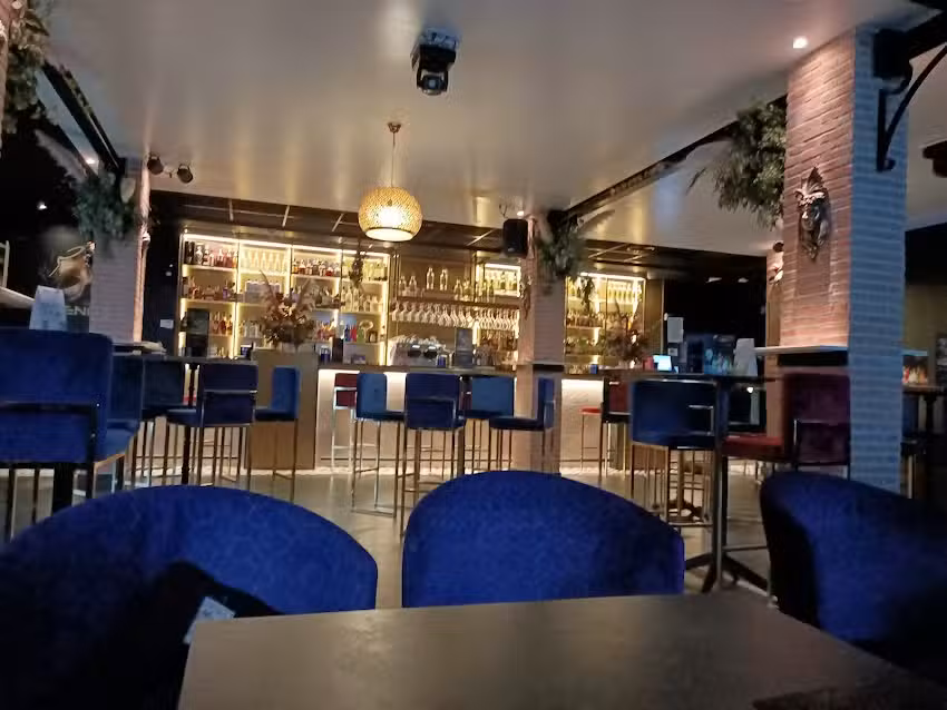 Caf&eacute; pub venezia