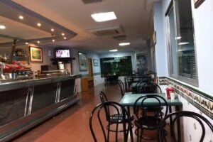 Caf&eacute;-Restaurante Nueva Mutua