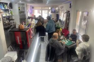 CAF&Eacute; ROSA Your Best Service.