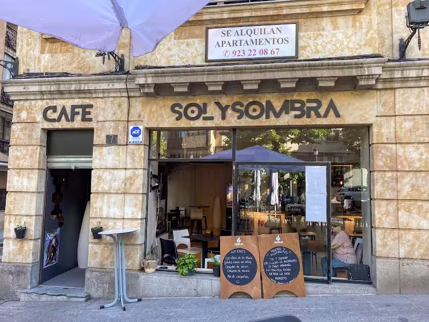 Caf&eacute; Solysombra