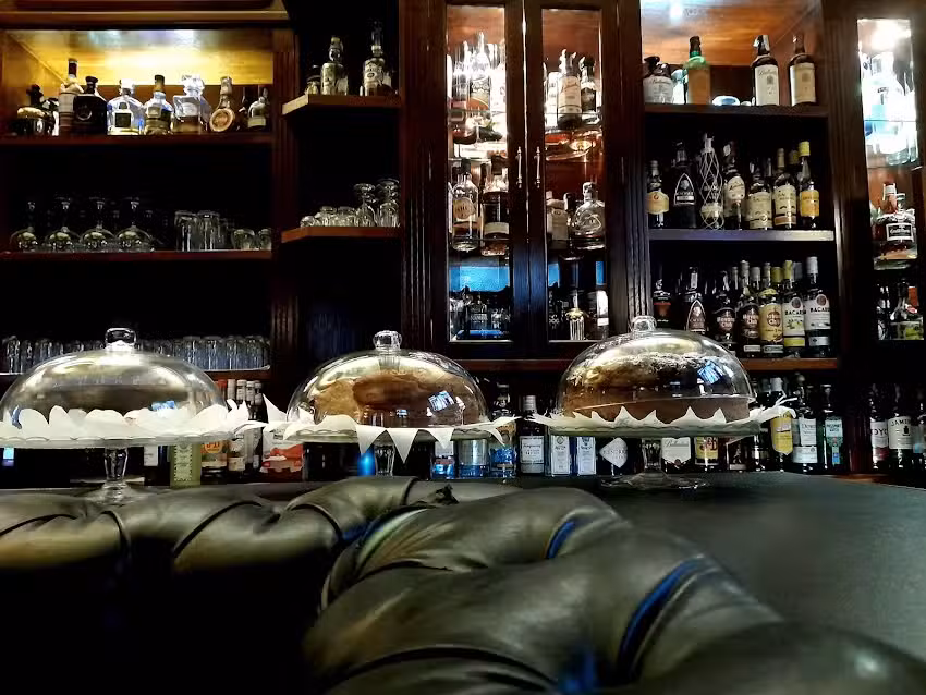 Caf&eacute; Versalles