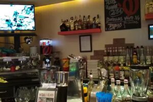 CAFE Y COPAS EL SALEGAR