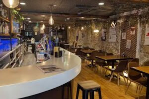 Caf&eacute; Y Tapas Con Calma