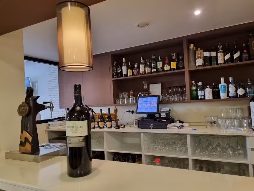Cafeter&iacute;a Ana Kiro