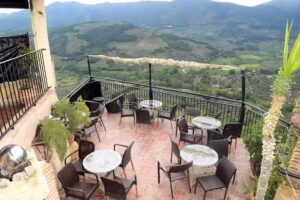 Cafeter&iacute;a & Apartamentos rurales Adarve