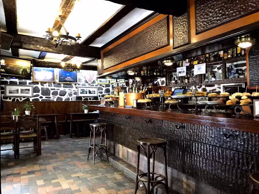 CAFETER&Iacute;A ATOZTE