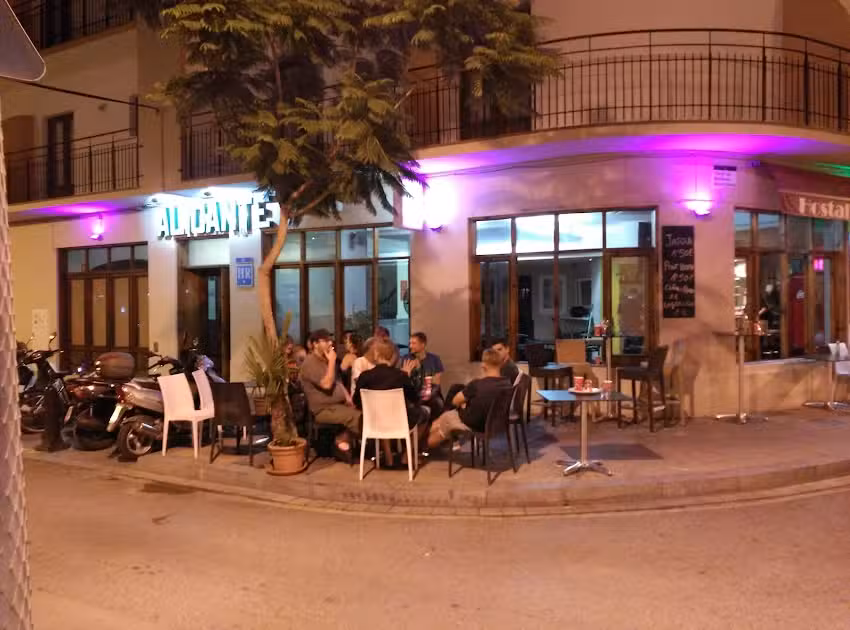 Cafeter&iacute;a Bar Alicante