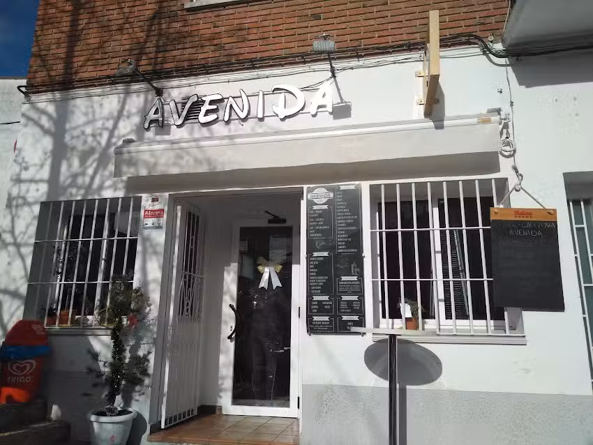 Cafeteria Bar Avenida