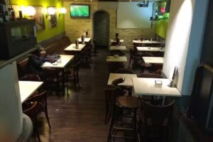 Cafeter&iacute;a &ndash; Bar City de Sants