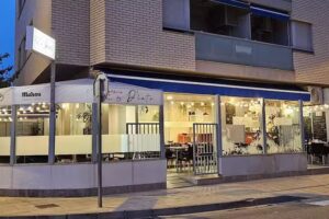 CAFETERIA & BAR D&rsquo;LATO