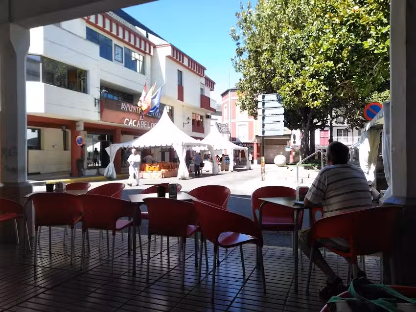 Cafeter&iacute;a Bar Eden