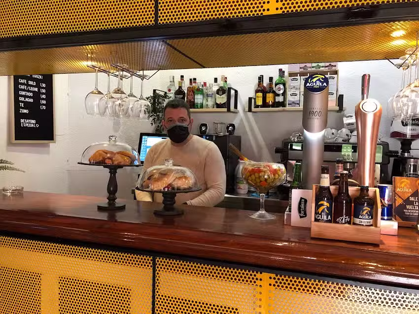 Cafeter&iacute;a Bar Eguzki