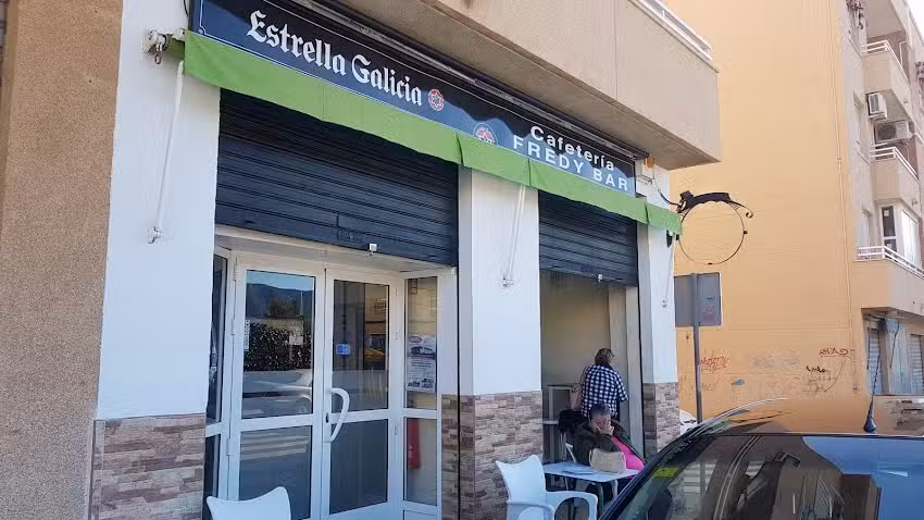 Cafeteria Bar Freddy