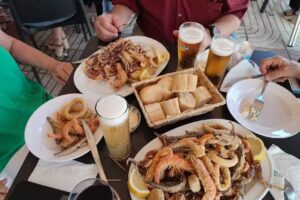 Cafeter&iacute;a &ndash; Bar LA OFICINA