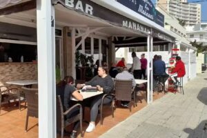 CAFETERIA BAR MA&Ntilde;ANAS