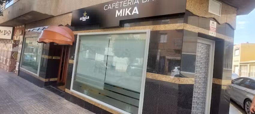 Caf&eacute;ter&iacute;a Bar Mika