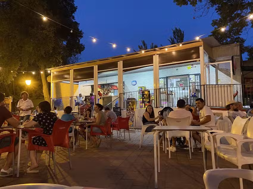 Cafeteria Bar piscina montoro