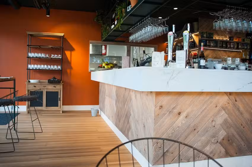 Cafeteria, bar, restaurante, Muliateko Giroa