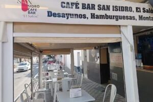 Cafetería Bar San Isidro «El Salón»